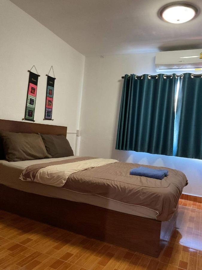 Zappa Guesthouse 芭達亞 外观 照片